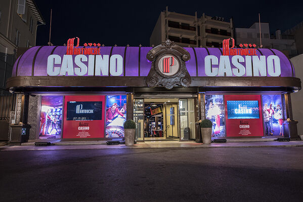 imgcarousel-name-mising