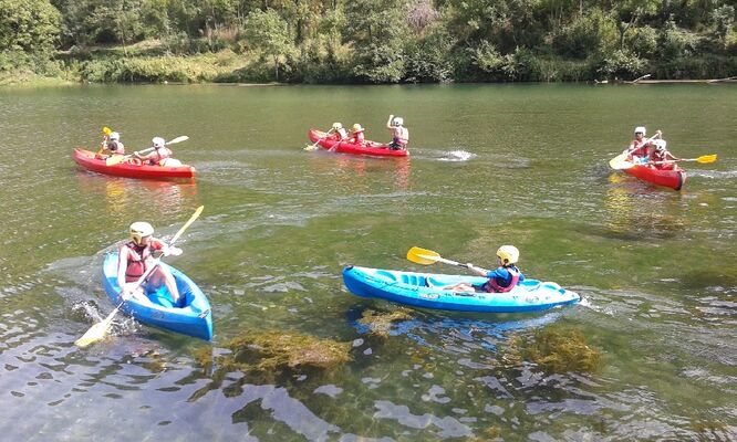 kayak tarn
