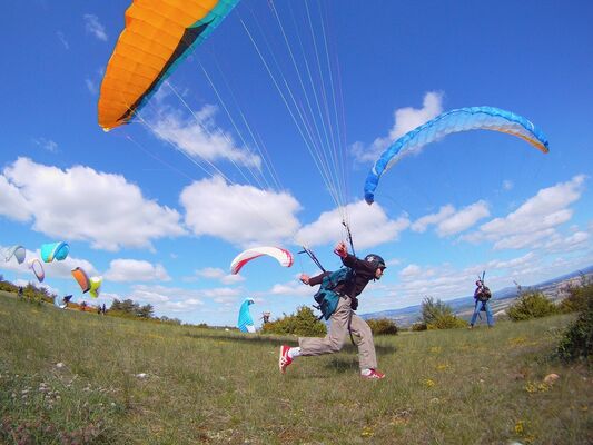 Horizon - Millau parapente