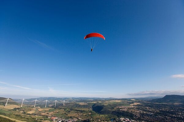 Horizon - Millau parapente