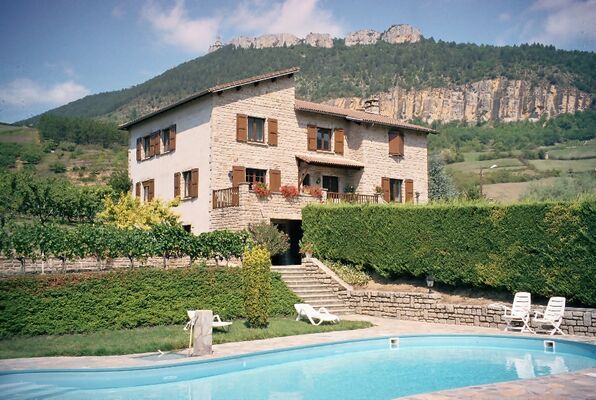 Maison et piscine