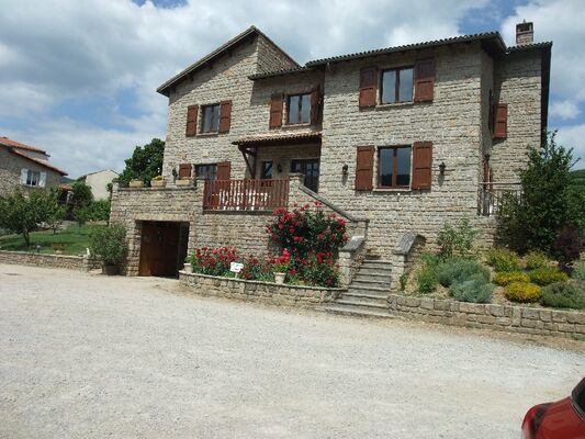 Maison et parking