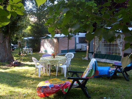 CAMPING LONGUE-LEGUE