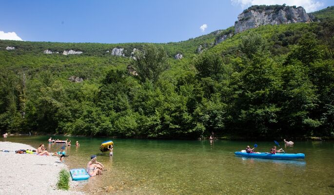 CAMPING LE PEYRELADE