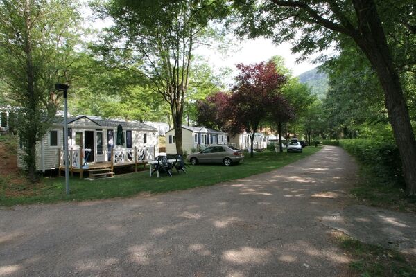 CAMPING LE PEYRELADE
