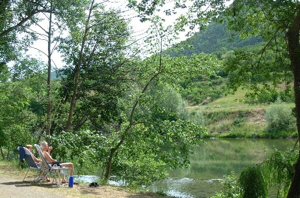 CAMPING LES PEUPLIERS