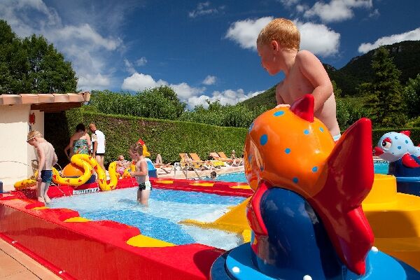 CAMPING LES PEUPLIERS