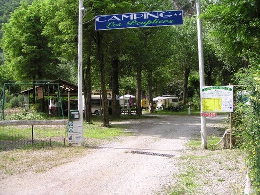 CAMPING LES PEUPLIERS