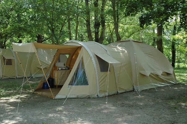 CAMPING SAINT LAMBERT, location de tente Karsten toute équipée