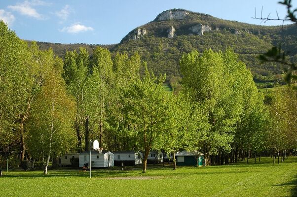 CAMPING SAINT LAMBERT, le terrain de sport