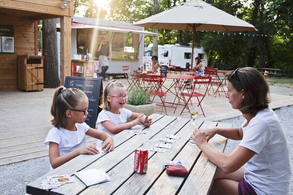 CAMPING HUTTOPIA MILLAU