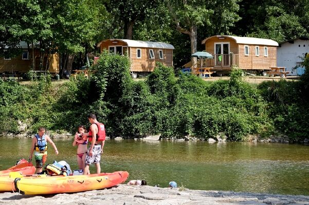 CAMPING HUTTOPIA MILLAU