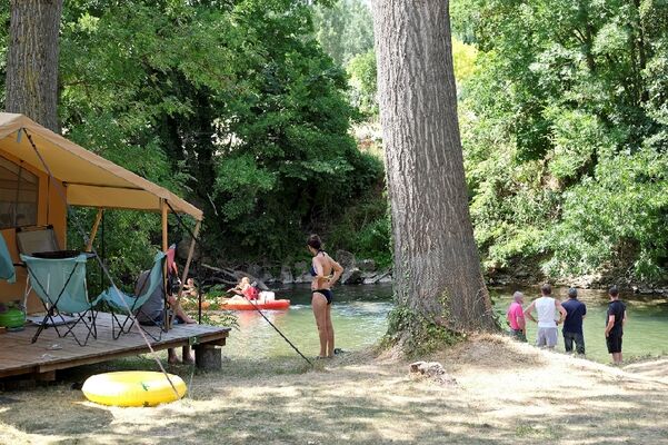 CAMPING HUTTOPIA MILLAU