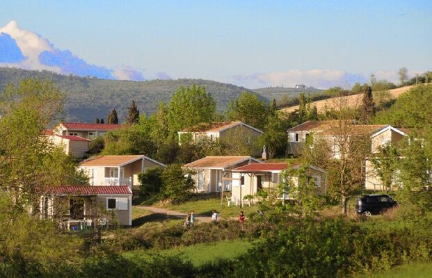 VAL ST GEORGES