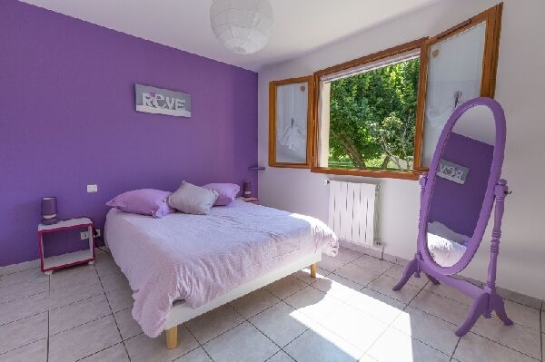 AGRET Claudie - VILLA LE NOISETIER