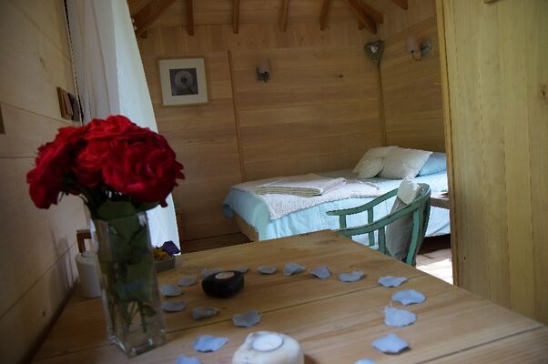Cabane perchée Candice - Nuit insolite en amoureux Sud Aveyron