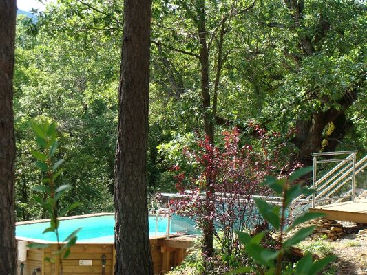 Piscine commune - Locations à La Cachette dans le Sud Ouest