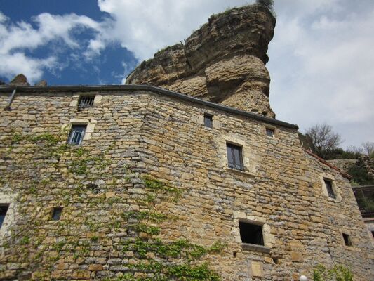 Gîte Namasté sous son rocher