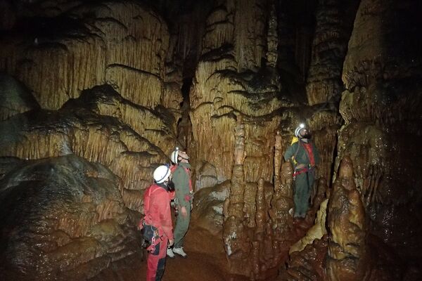 Spéléo verticale