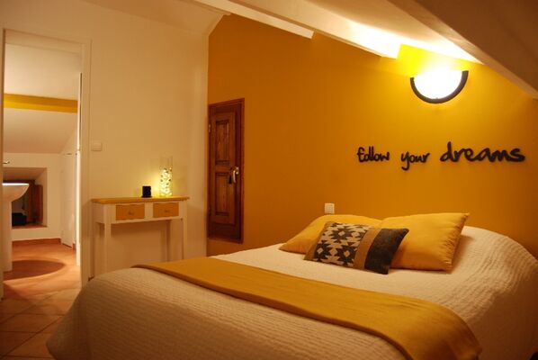 Chambre 2 personnes Sous les toits
