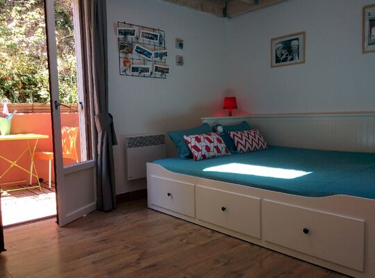 chambre RDC sur terrasse arriere 160*200