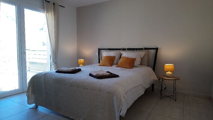 chambre "cardabelle" lit 1.60m