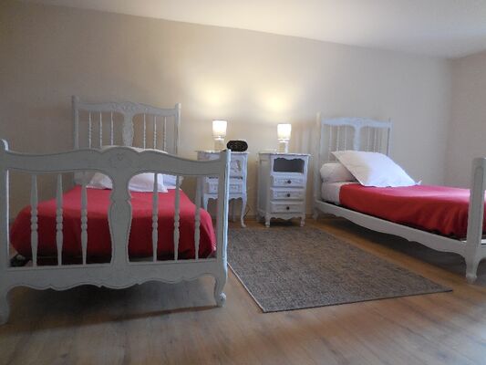 Chambre 2 lits simples