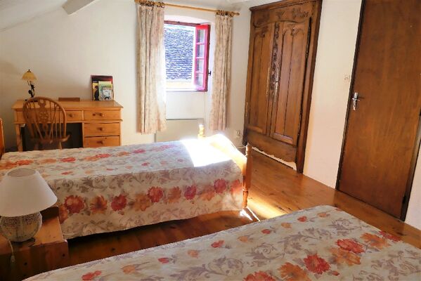 Chambre 2 lits 90