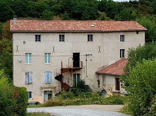 The Mill France/ Le Moulin Francais Exterior 5 minutes from Millau Centre