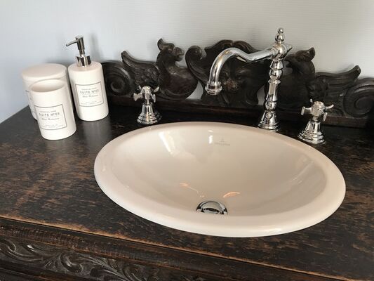 Location-saisonnière-Les-appartements-du-boudoir-Josselin-Brocéliande-Morbihan
