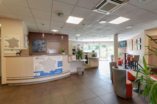 BRITHOTEL L'ADRESSE STMEEN-LE-GRAND