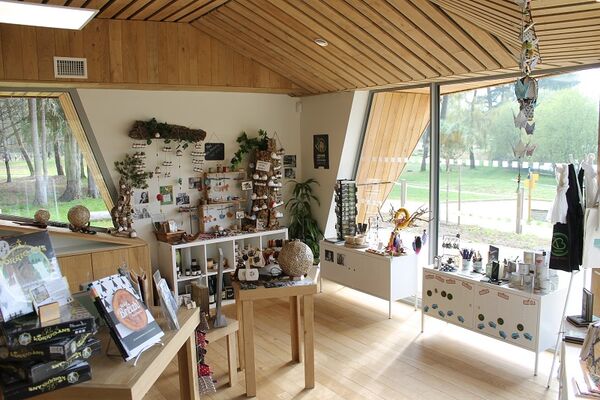 Boutique-office-de-tourisme-Tremelin-1