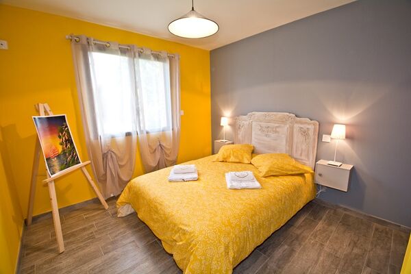Guého Béa chambre rdc 1