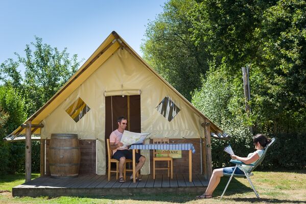 Mobitoiles-Camping-La-Vallee-du-Ninian-2