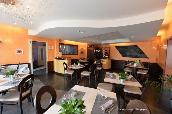 Restaurant Hôtel.com à Bédée