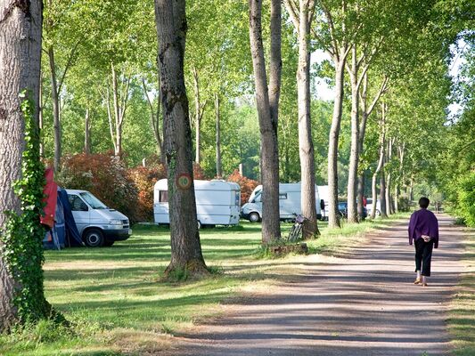 Camping Merlin L'enchanteur - Loyat - Brocéliande