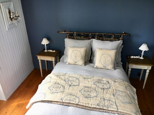 Location-saisonnière-Les-appartements-du-boudoir-Josselin-Brocéliande-Morbihan