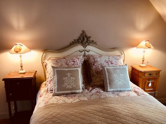Location-saisonnière-Les-appartements-du-boudoir-Josselin-Brocéliande-Morbihan