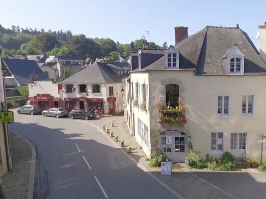 Chambre-hôtes-Maison-artiste-Josselin-Brocéliande-Morbihan-Bretagne