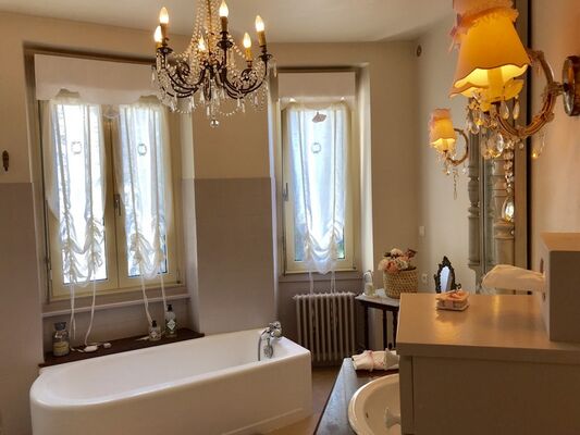 Location-saisonnière-Les-appartements-du-boudoir-Josselin-Brocéliande-Morbihan