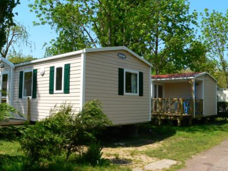 Camping Parc des Loisirs Le Val Fleuri
