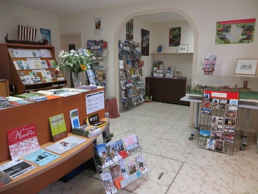 Maison du Tourisme à Mondoubleau