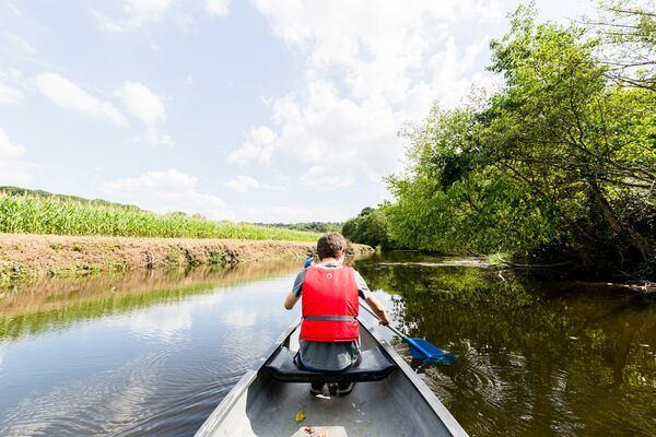 528174_canoe