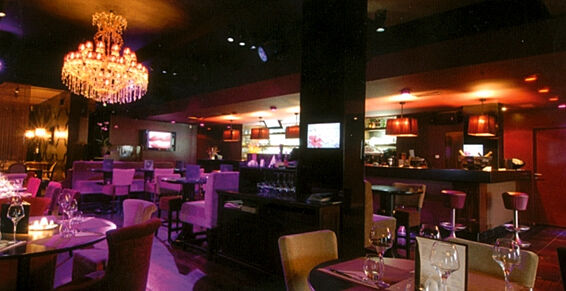 26032_living_cafe