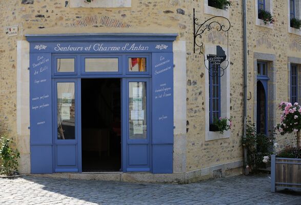 DEG53-senteurs-et-charme-d-antan