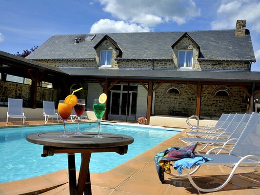 Piscine Relais du Gué de Selle