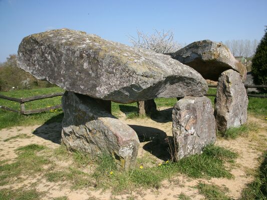 PCU53-dolmen-des-erves-3