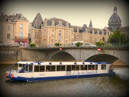 LOI-bateau-croisiere-le-duc-des-chauvieres-2