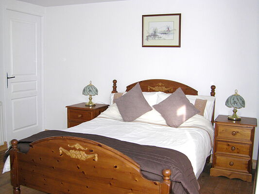 Orchard view bedroom