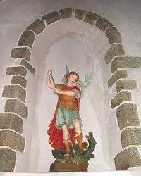 Archange St Michel - Chapelle du Montaigu